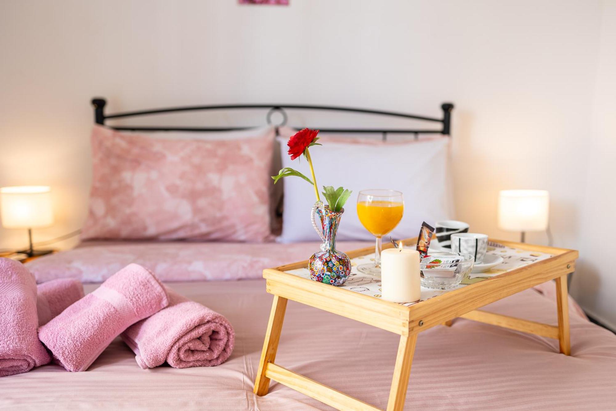 78m² 2 slaapkamer, 2 privé badkamer Appartement in Kalamáta Buitenkant foto