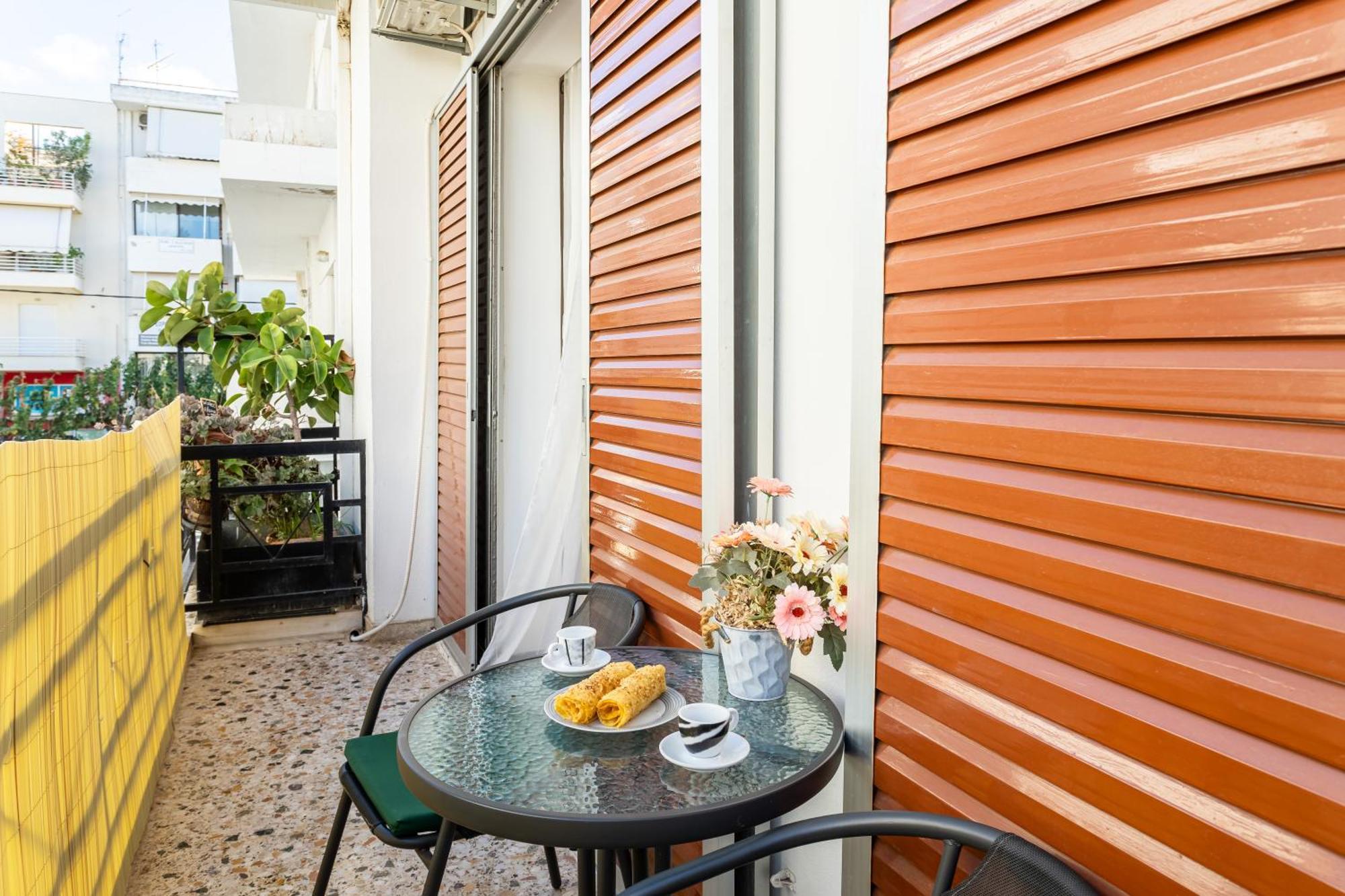 78m² 2 slaapkamer, 2 privé badkamer Appartement in Kalamáta Buitenkant foto