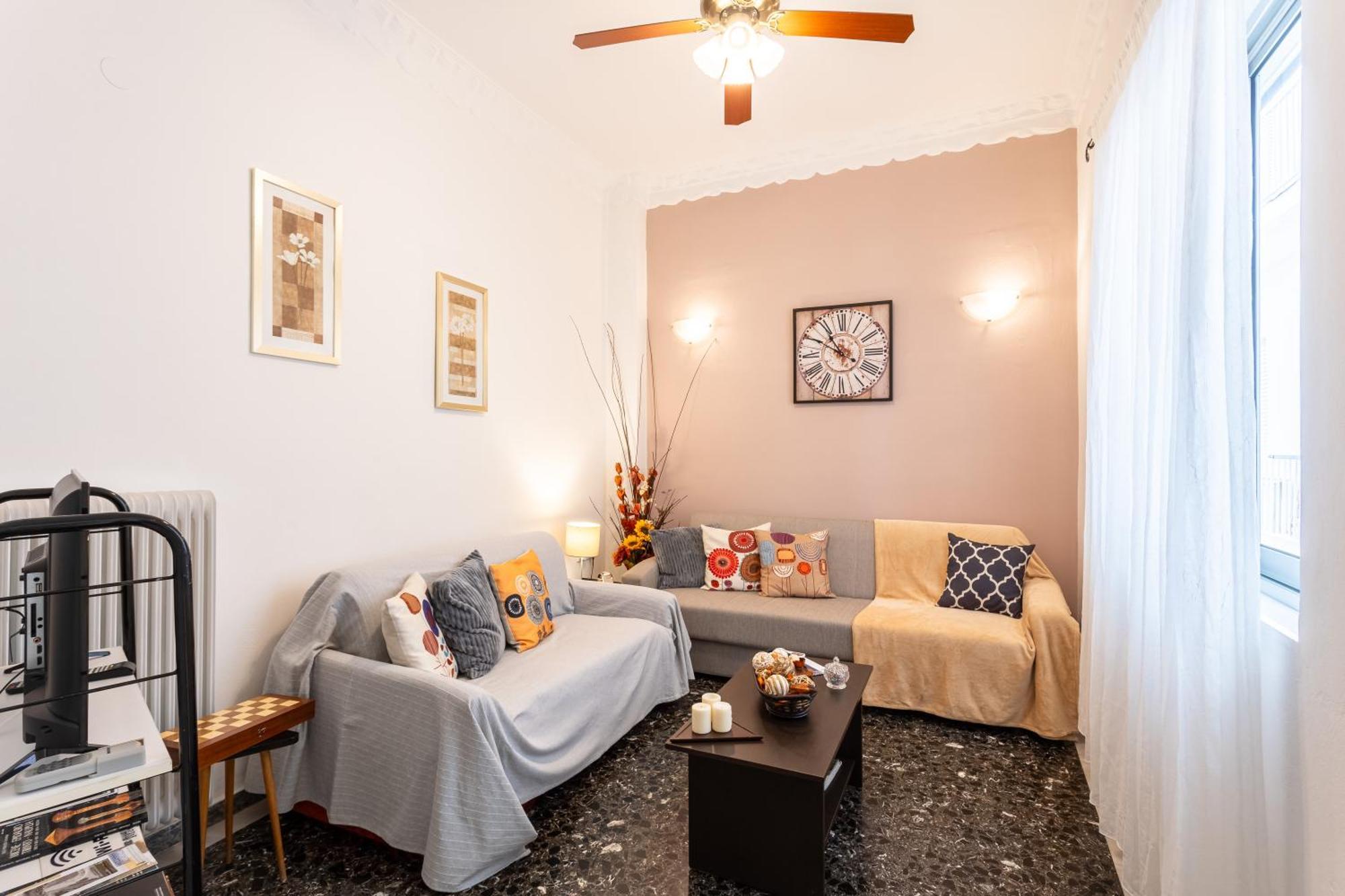 78m² 2 slaapkamer, 2 privé badkamer Appartement in Kalamáta Buitenkant foto