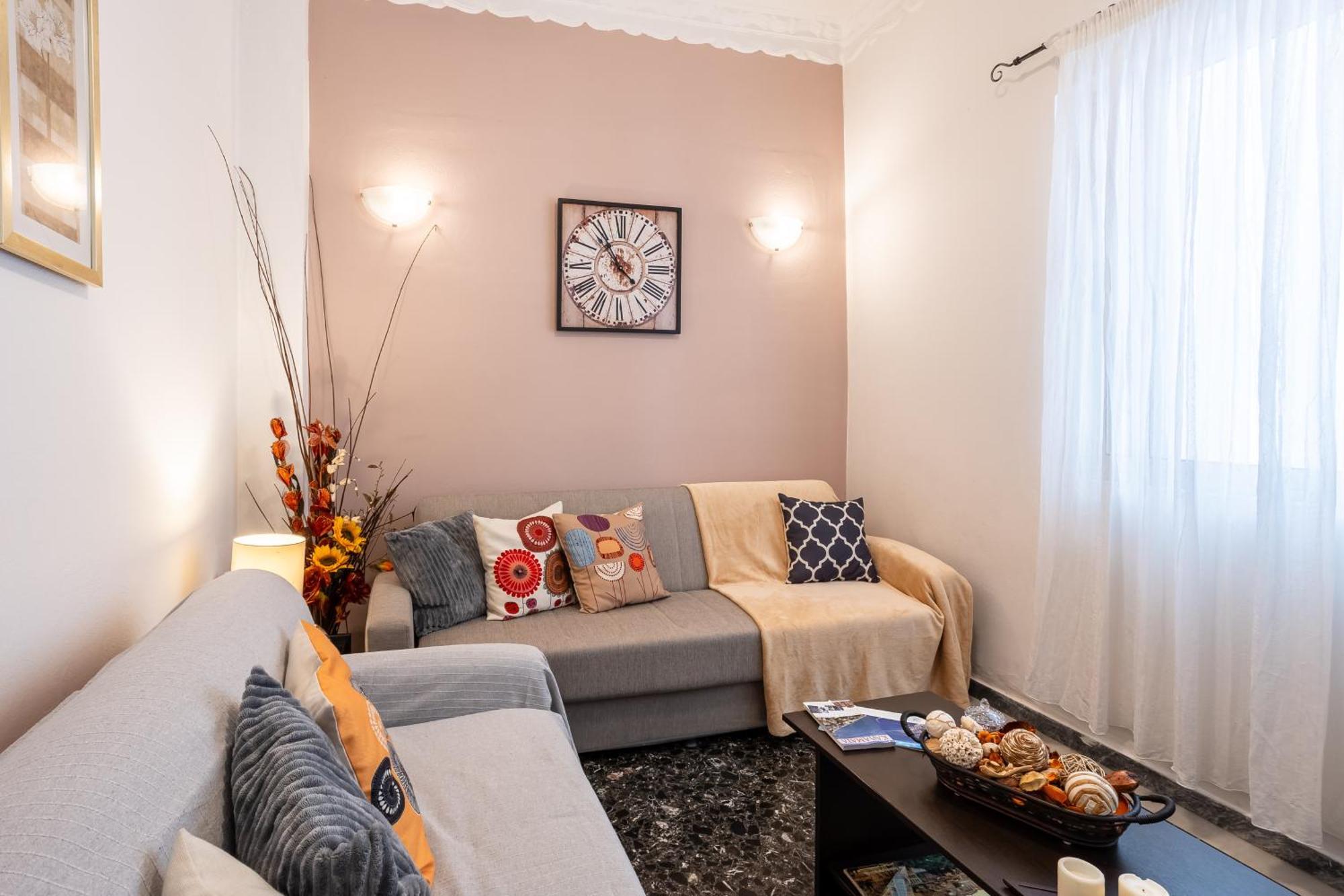 78m² 2 slaapkamer, 2 privé badkamer Appartement in Kalamáta Buitenkant foto